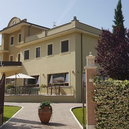 Giga Hotel Villa Santa Lucia Eksteriør bilde