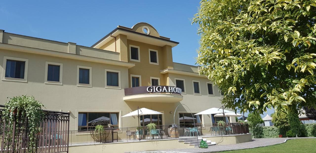 Giga Hotel Villa Santa Lucia Eksteriør bilde